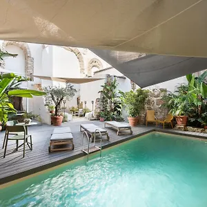 https://porta-di-castro.palermohotels.org