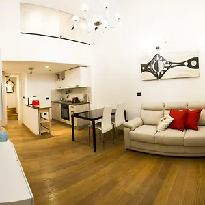 Triangolo D'oro Genua