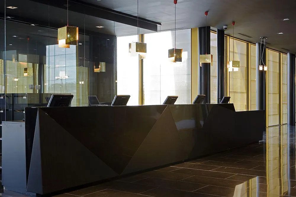 Nh Milano Fiera Otel Rho