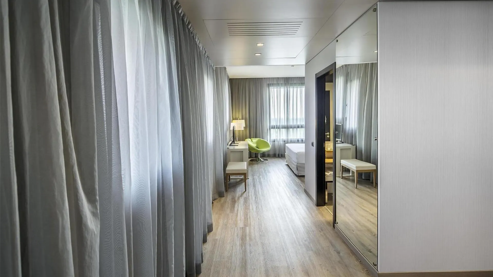 Nh Milano Fiera Hotel Rho 4*,  Italy