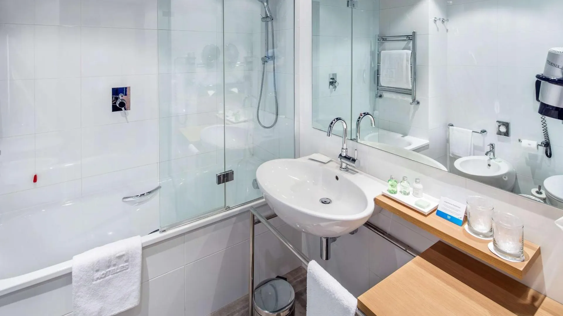 Nh Milano Fiera Hotel Rho 4*,