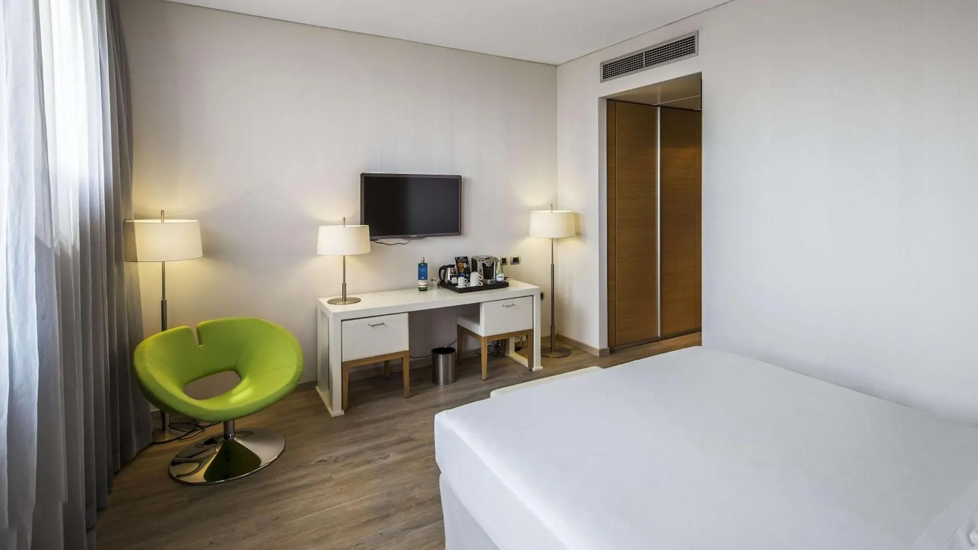 Nh Milano Fiera Hotel Rho 4*,  Italy