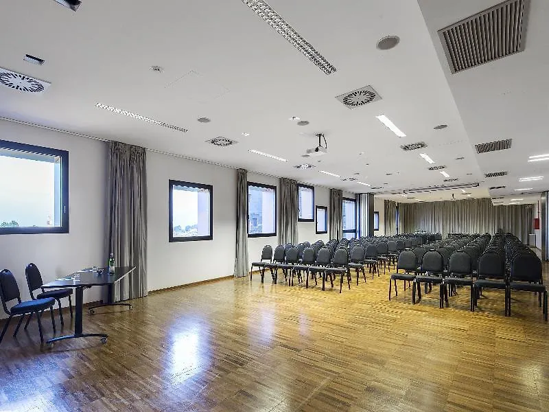 Nh Milano Fiera Hotel Rho